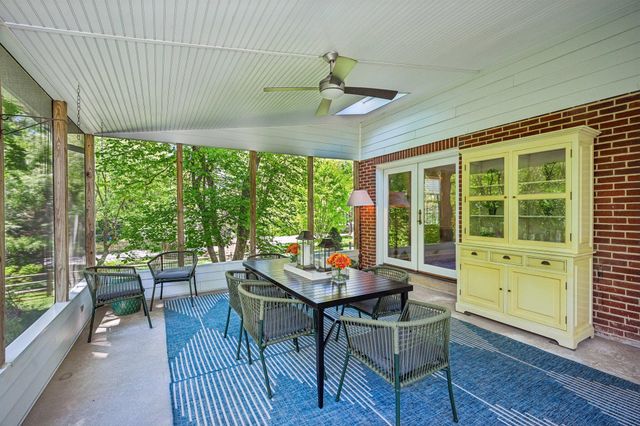 263 S ROBERTS RD, Bryn Mawr, PA 19010