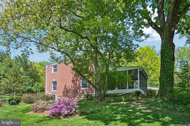 263 S ROBERTS RD, Bryn Mawr, PA 19010