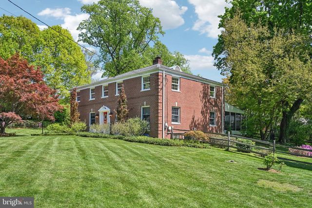 263 S ROBERTS RD, Bryn Mawr, PA 19010