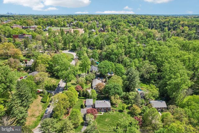 263 S ROBERTS RD, Bryn Mawr, PA 19010