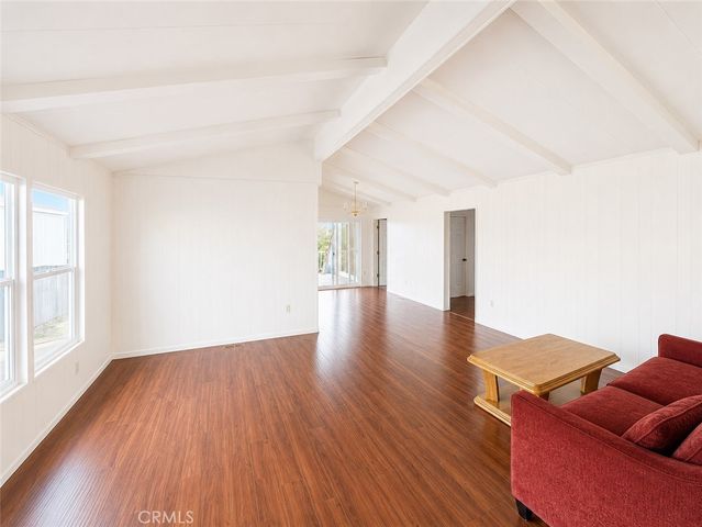 15455 Glenoaks Boulevard 226, Sylmar, CA 91342