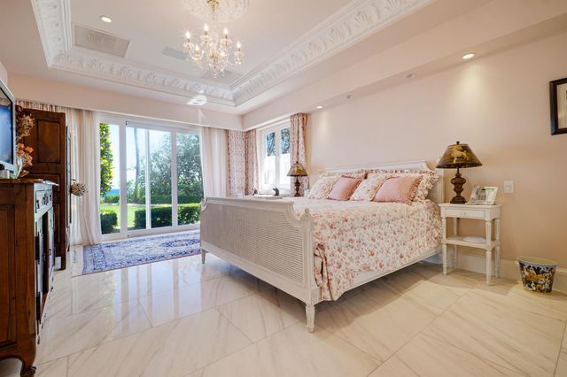 1280 S Ocean Boulevard, Manalapan, FL 33462