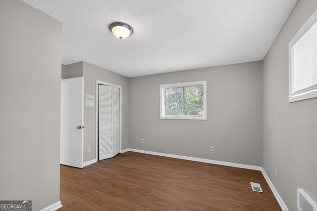 1883 Clarke Lane, Decatur, GA 30035