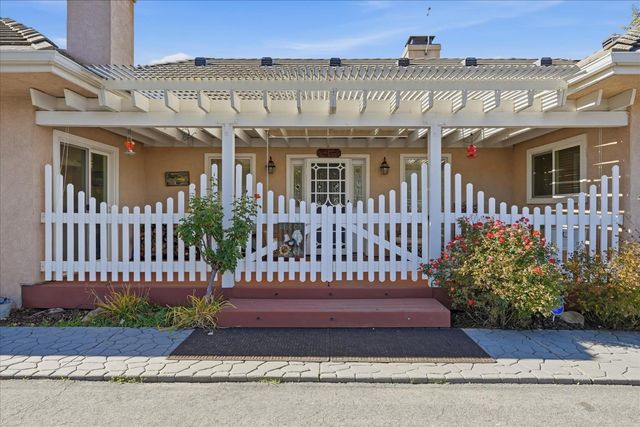 43319 Leach Rd, Ahwahnee, CA 93601