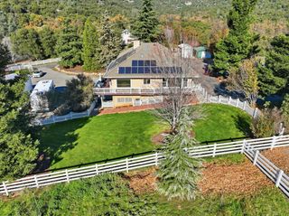 43319 Leach Rd, Ahwahnee, CA 93601