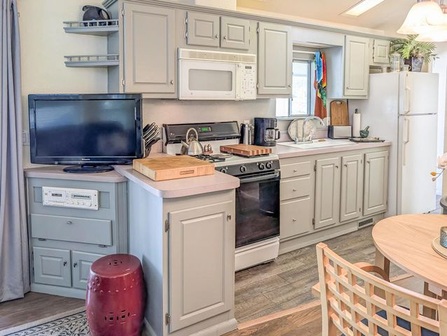 70200 Dillon Road 25, Desert Hot Springs, CA 92241