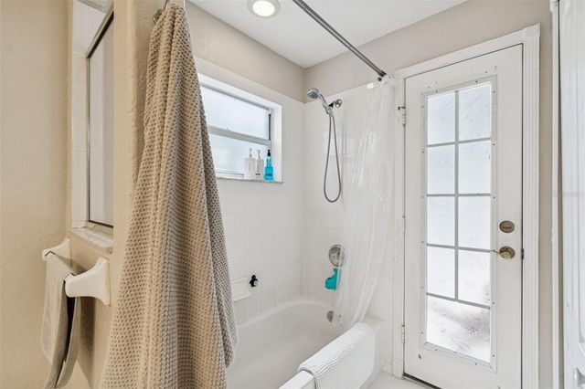 16005 PENWOOD DRIVE, Tampa, FL 33647