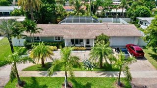 428 N Crescent Dr, Hollywood, FL 33021