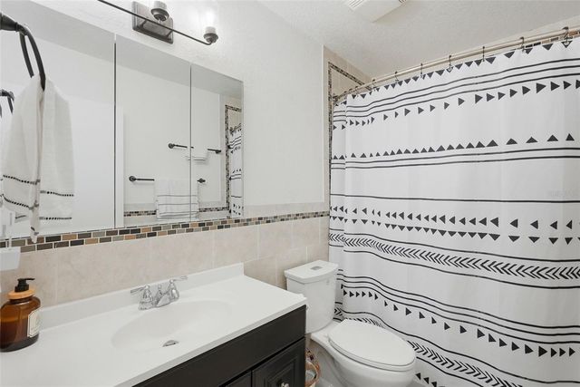 107 114TH AVENUE N, St Petersburg, FL 33716