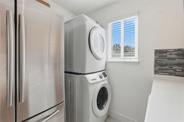 107 114TH AVENUE N, St Petersburg, FL 33716