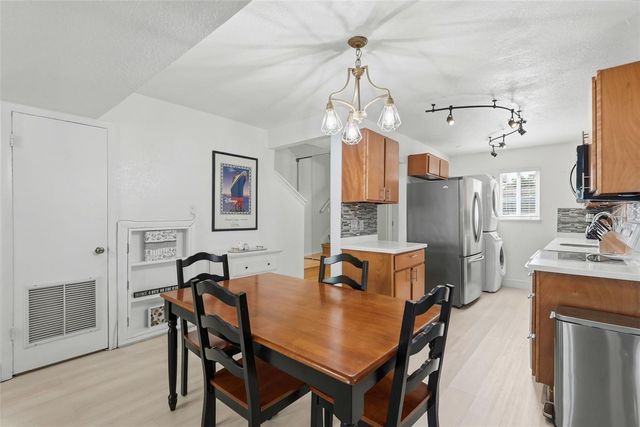 107 114TH AVENUE N, St Petersburg, FL 33716