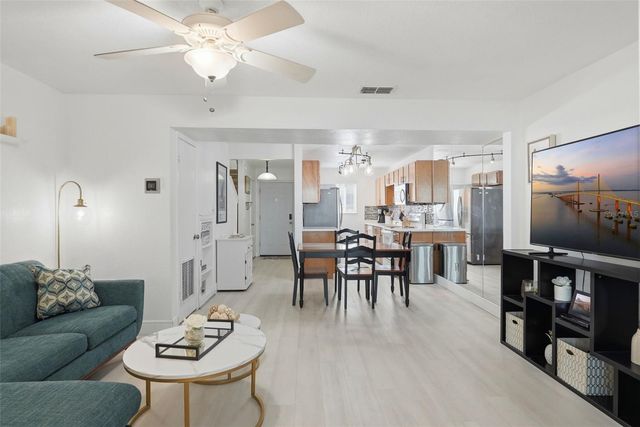 107 114TH AVENUE N, St Petersburg, FL 33716