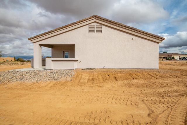 7378 E Squaw Creek Drive, Kingman, AZ 86401