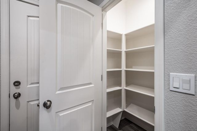 7378 E Squaw Creek Drive, Kingman, AZ 86401