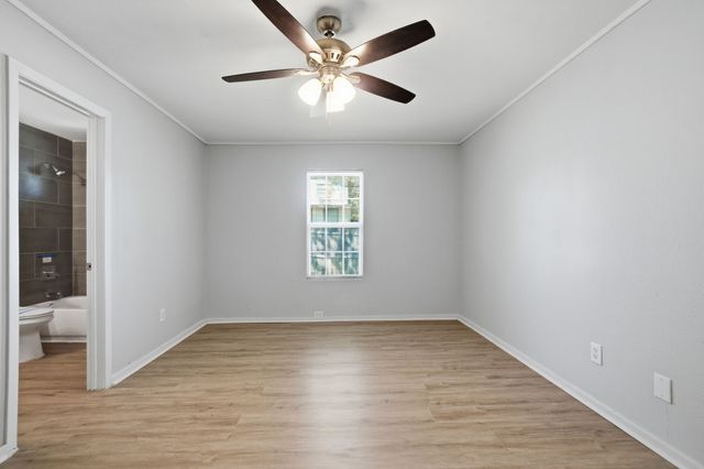 233 Creek Cove Drive, Dallas, TX 75217