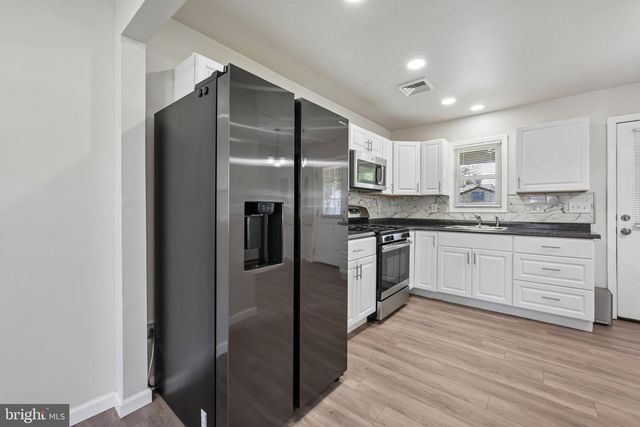 409 ILLINOIS AVE, Delanco, NJ 08075