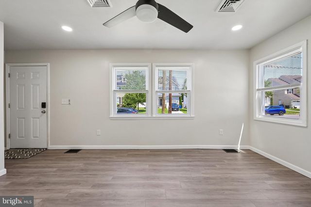 409 ILLINOIS AVE, Delanco, NJ 08075