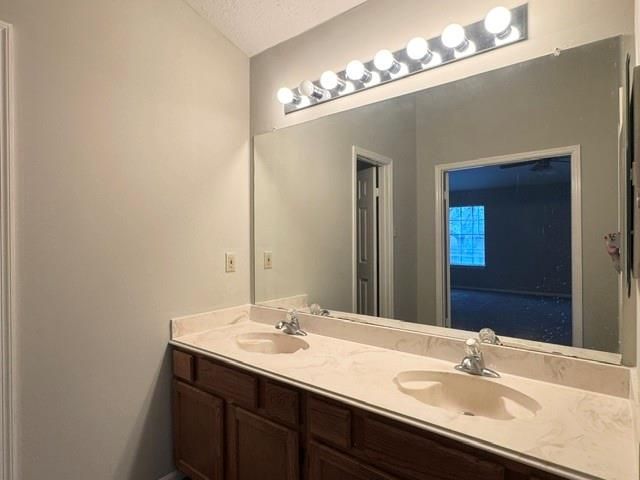 311 Birch Hill Drive, Sugar Land, TX 77479