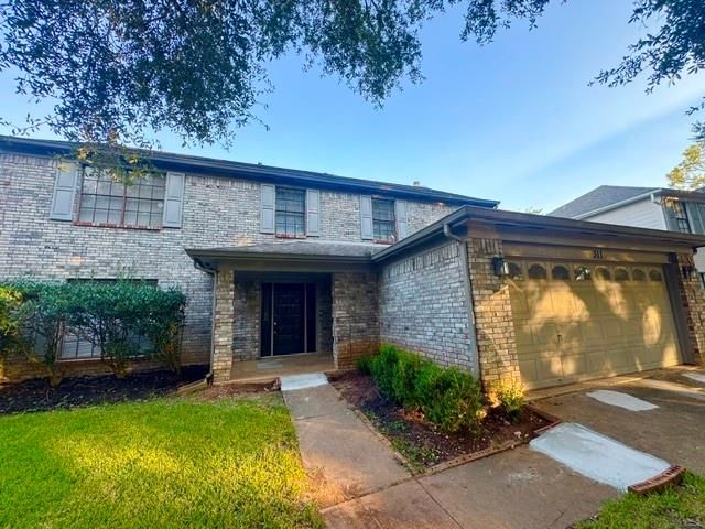 311 Birch Hill Drive, Sugar Land, TX 77479