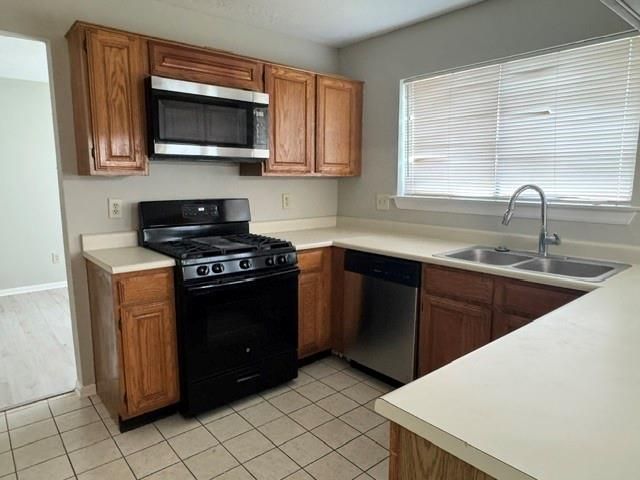 311 Birch Hill Drive, Sugar Land, TX 77479