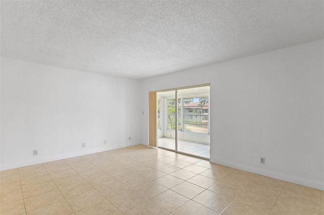 424 N Laurel Dr 1807, Margate, FL 33063