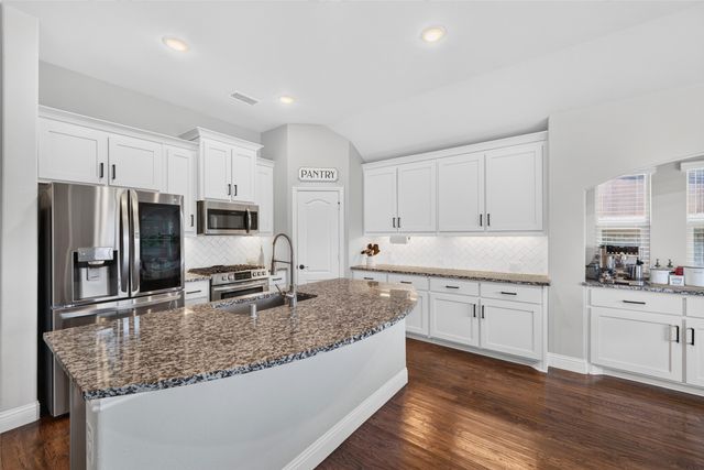 1301 Park Vista Drive, Anna, TX 75409