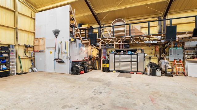 14101 Iron Road, Mcloud, OK 74851