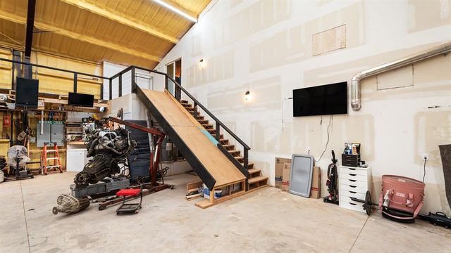 14101 Iron Road, Mcloud, OK 74851