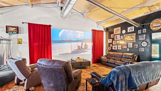 14101 Iron Road, Mcloud, OK 74851