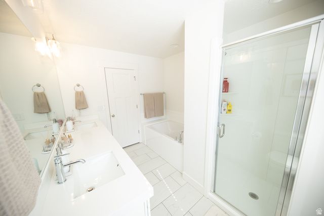 1404 E RUSTIC WOOD CT, Sandy, UT 84092