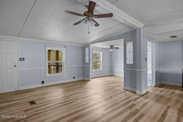 245 Baker Drive SW, Supply, NC 28462