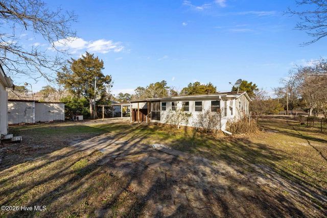 245 Baker Drive SW, Supply, NC 28462