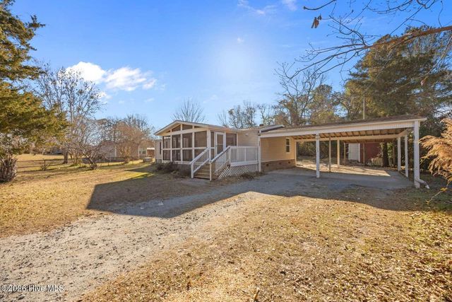 245 Baker Drive SW, Supply, NC 28462