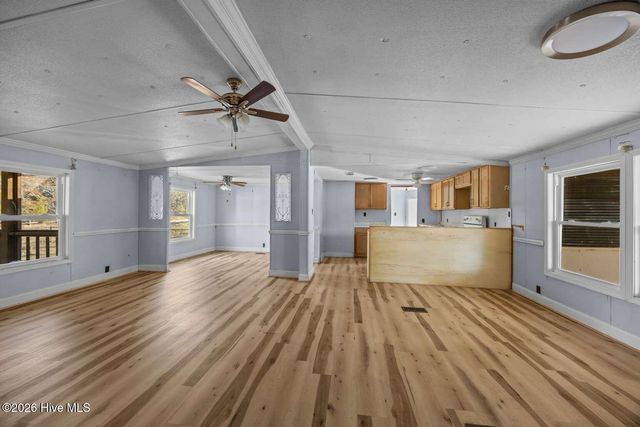 245 Baker Drive SW, Supply, NC 28462