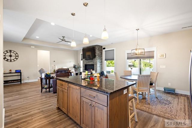 775 Sunset Court, Shelley, ID 83274