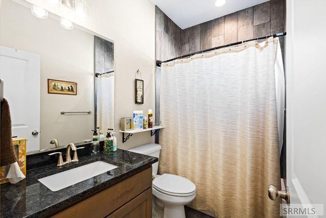 775 Sunset Court, Shelley, ID 83274