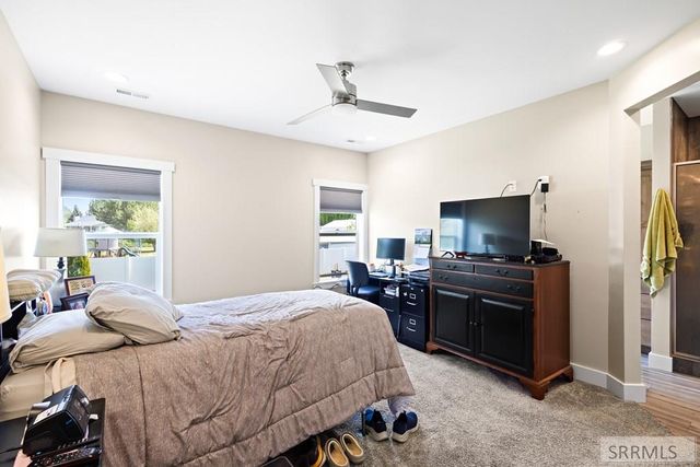775 Sunset Court, Shelley, ID 83274