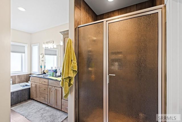 775 Sunset Court, Shelley, ID 83274