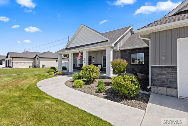 775 Sunset Court, Shelley, ID 83274