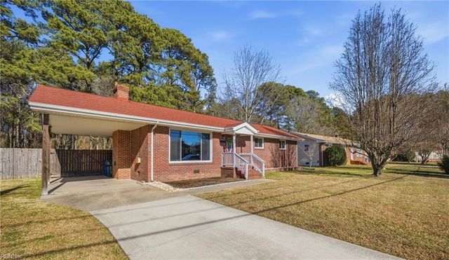 48 Rexford DR, Newport News, VA 23608