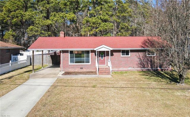 48 Rexford DR, Newport News, VA 23608