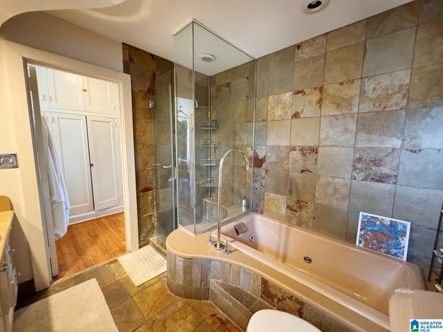 301 BUCKNER CIRCLE, Anniston, AL 36205