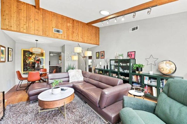 7139 Village 7, Camarillo, CA 93012