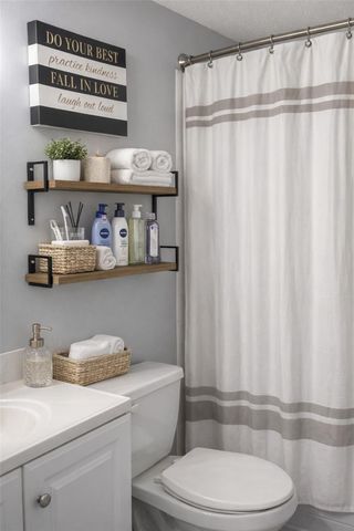 7505 NW 5th Place 203, Margate, FL 33063