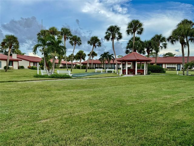 718 SORRENTO INLET DRIVE 718, Nokomis, FL 34275