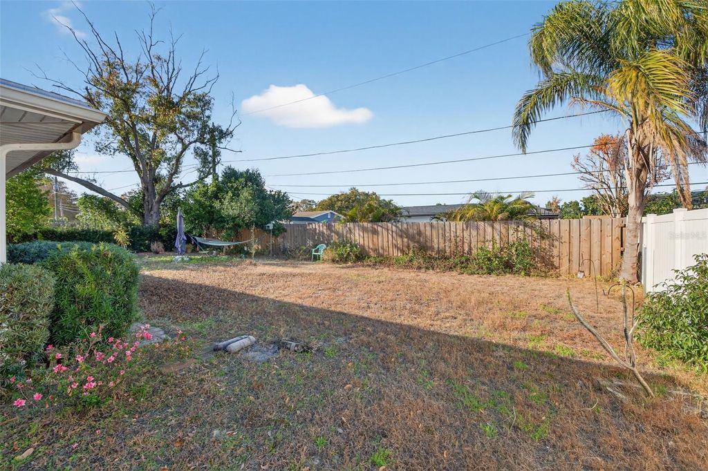 Image 24 of property listing at 4347 32ND TERRACE N, St Petersburg, FL 33713