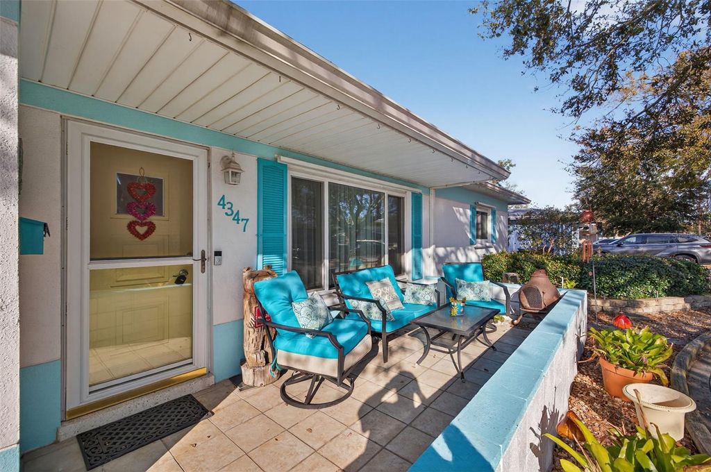 Image 7 of property listing at 4347 32ND TERRACE N, St Petersburg, FL 33713