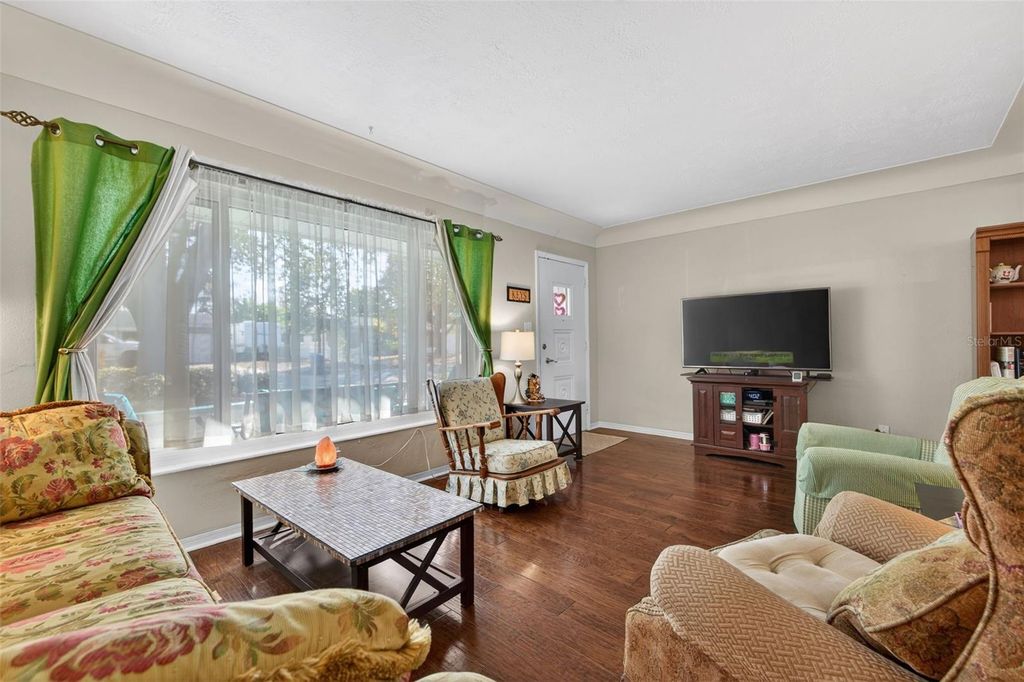 Image 9 of property listing at 4347 32ND TERRACE N, St Petersburg, FL 33713