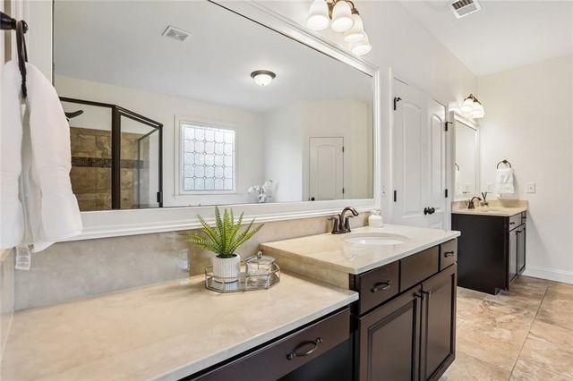 622 Rocky Creek Point, Woodstock, GA 30188
