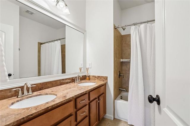 622 Rocky Creek Point, Woodstock, GA 30188